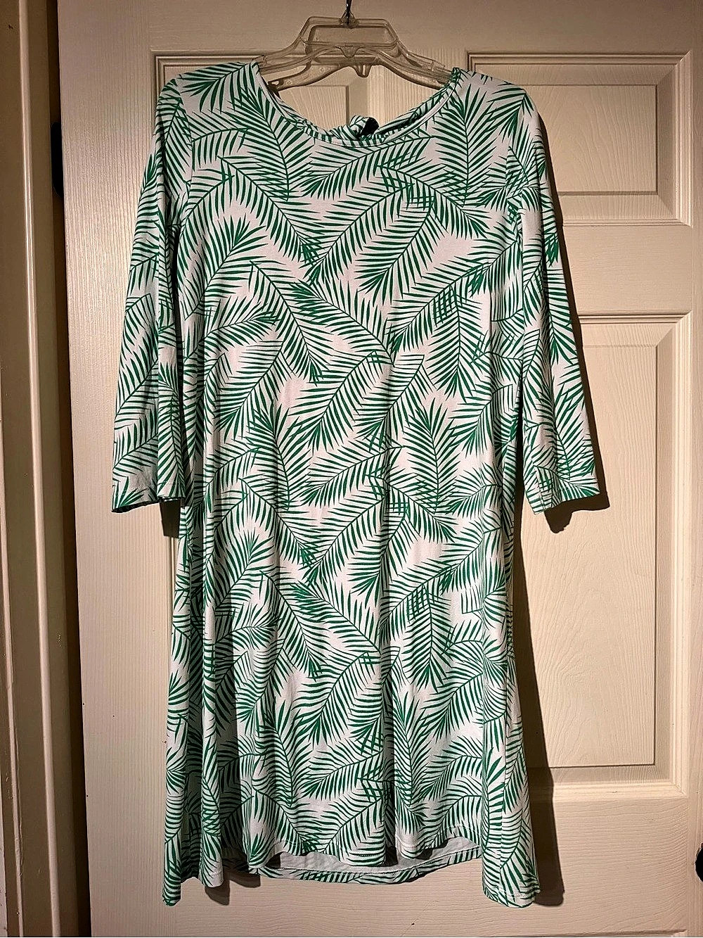 Duffield Lane Green & White Leaf Print Midi Dress